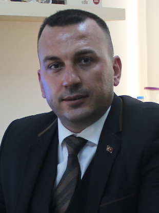 Dr. Sinan Demir,