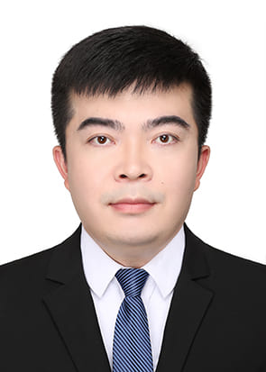 Dr. Yang Xinchun